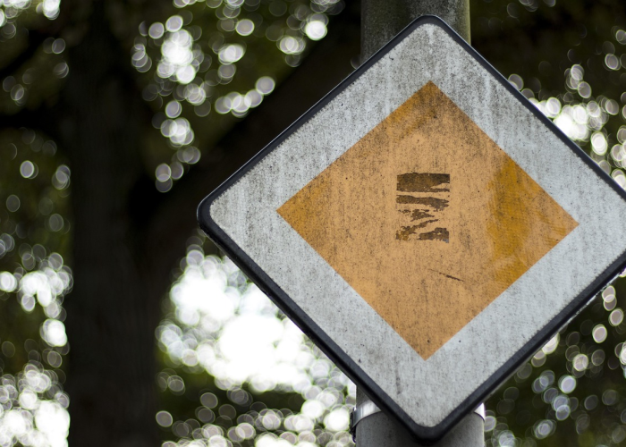 31省疫情数据揭示的防控新常态与韧性社会,1455例本土确诊背后